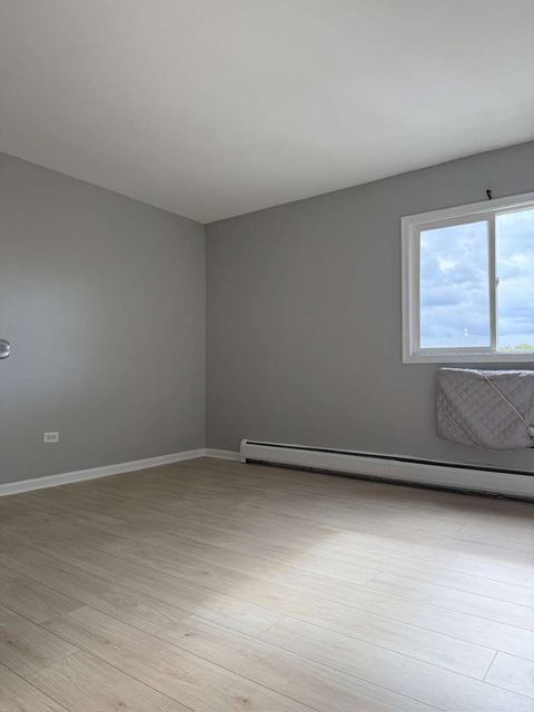 Tiny photo for 143 W Elk Trail #340, Carol Stream, IL 60188 (MLS # 12590785)
