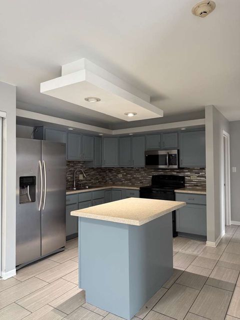 Tiny photo for 143 W Elk Trail #340, Carol Stream, IL 60188 (MLS # 12590785)