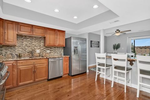 Tiny photo for 15722 Brassie Court #2S, Orland Park, IL 60462 (MLS # 12501589)