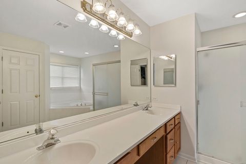 Tiny photo for 1626 S Norbury Avenue, Lombard, IL 60148 (MLS # 12423452)