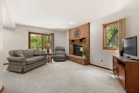 Tiny photo for 17800 Cameron Parkway #17800, Orland Park, IL 60467 (MLS # 12631335)