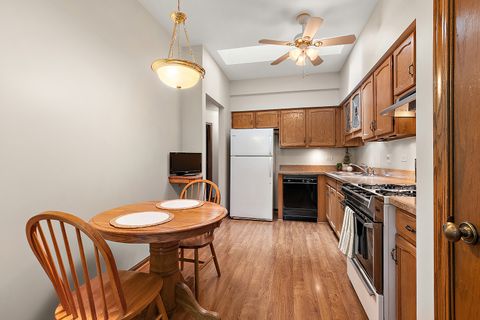 Tiny photo for 17800 Cameron Parkway #17800, Orland Park, IL 60467 (MLS # 12631335)