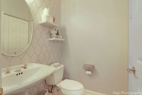 Tiny photo for 2260 Congressional Lane, Riverwoods, IL 60015 (MLS # 12467341)