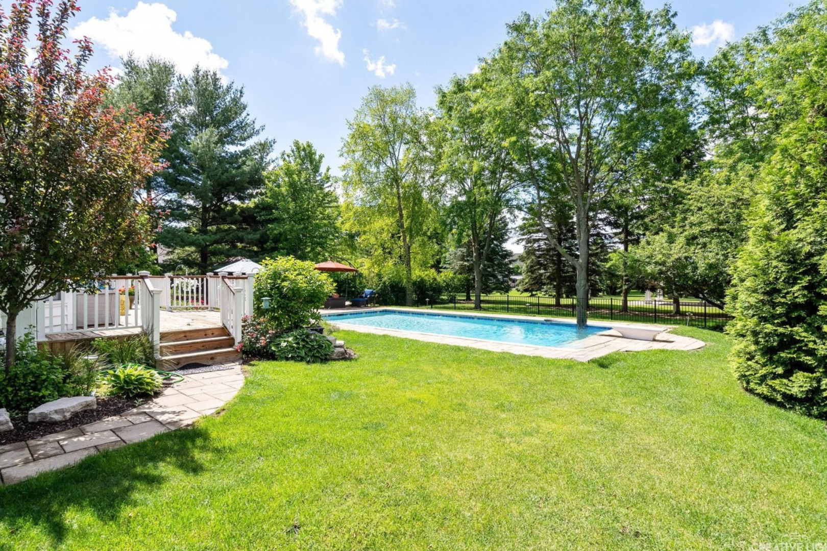 39W835 CARL SANDBURG Road
