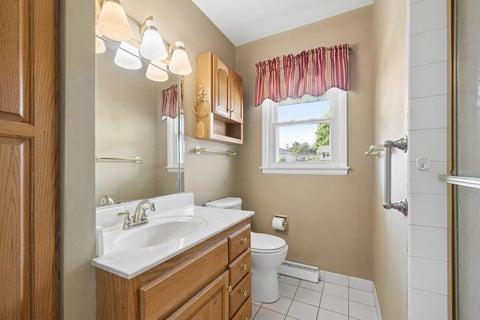 Tiny photo for 1839 W 38th Place, Davenport, IA 52806 (MLS # 12675167)