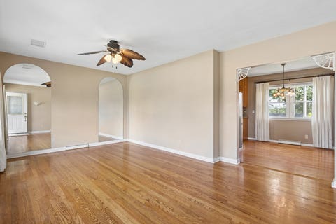 Tiny photo for 1839 W 38th Place, Davenport, IA 52806 (MLS # 12675167)