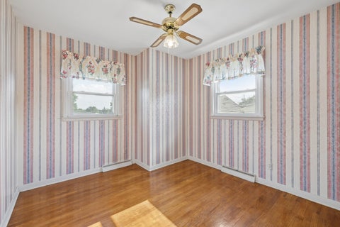 Tiny photo for 1839 W 38th Place, Davenport, IA 52806 (MLS # 12675167)