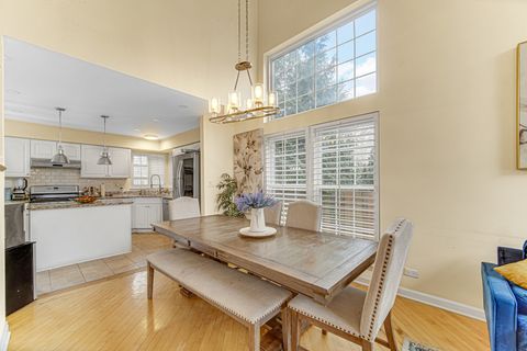 Tiny photo for 589 marseilles Circle, Buffalo Grove, IL 60089 (MLS # 12568650)