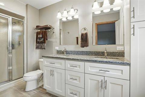 Tiny photo for 17140 Deer Run Drive, Orland Park, IL 60467 (MLS # 12494414)