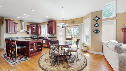 Tiny photo for 17040 Cheyenne Court, Lockport, IL 60441 (MLS # 12462088)
