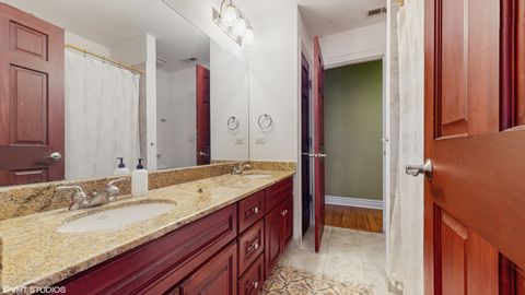 Tiny photo for 17040 Cheyenne Court, Lockport, IL 60441 (MLS # 12462088)