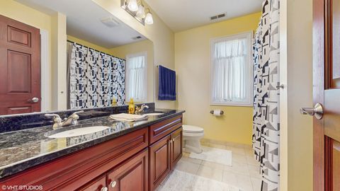 Tiny photo for 17040 Cheyenne Court, Lockport, IL 60441 (MLS # 12462088)