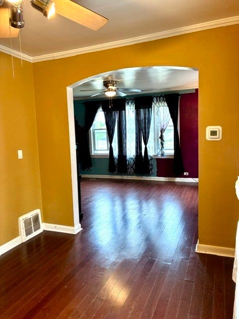 Tiny photo for 1515 N 19th Avenue, Melrose Park, IL 60160 (MLS # 12665357)
