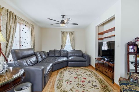 Tiny photo for 4007 N Washington Street, Westmont, IL 60559 (MLS # 12552703)