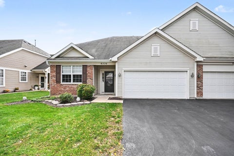 Photo of 8226 Woodview Avenue, Joliet, IL 60431 (MLS # 12765243)