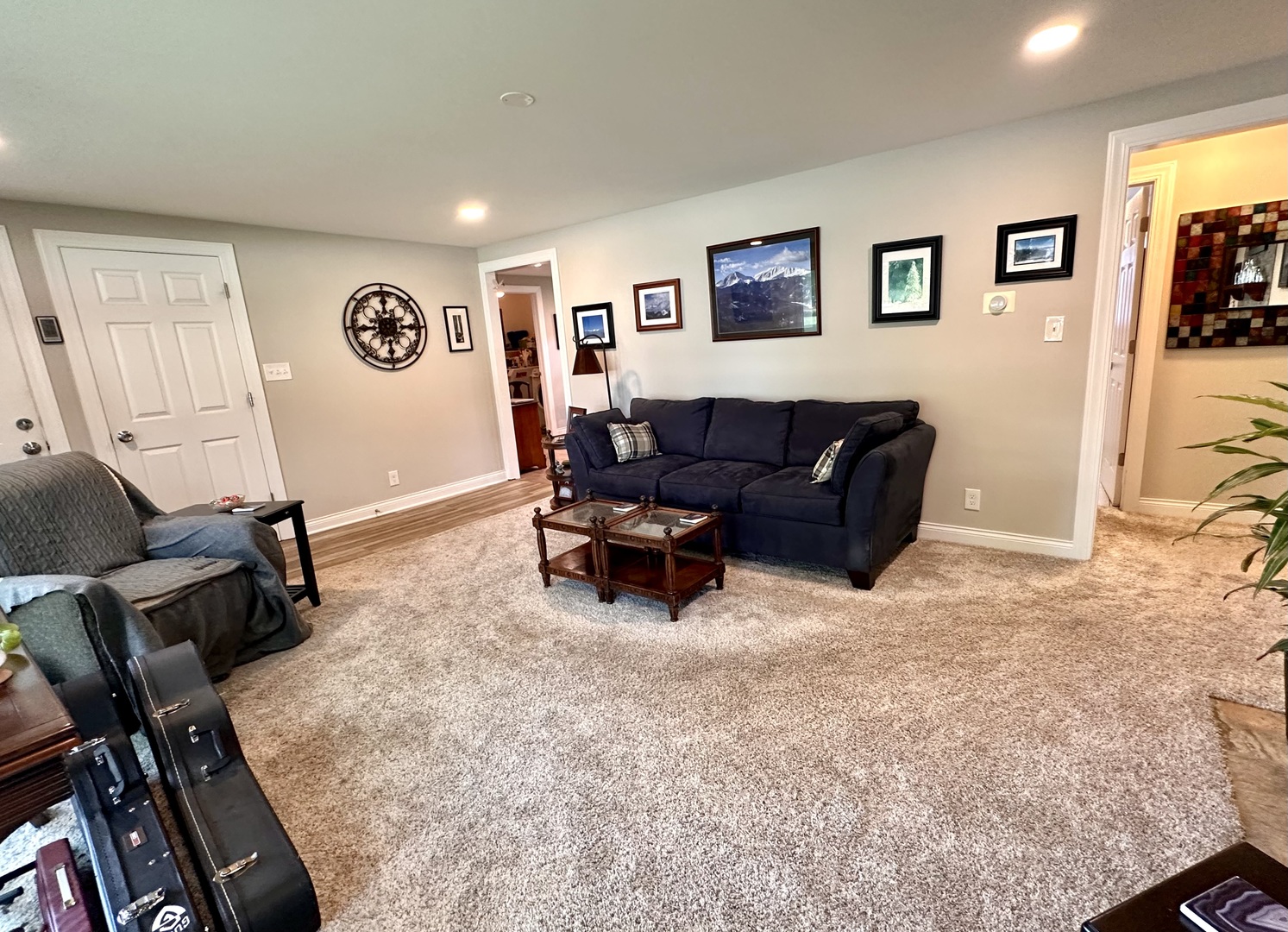 250 S EDGELAWN Drive