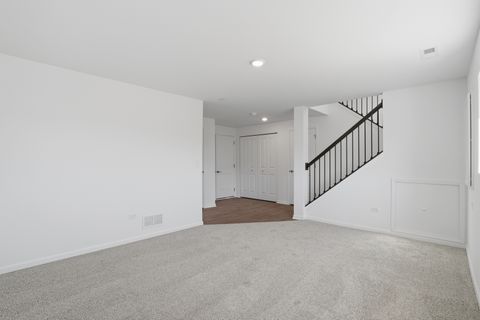 Tiny photo for 305 Settlers Place, West Dundee, IL 60118 (MLS # 12545807)