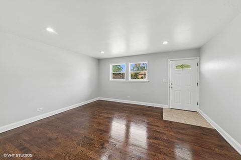 Tiny photo for 2811 Elim Avenue, Zion, IL 60099 (MLS # 12503581)