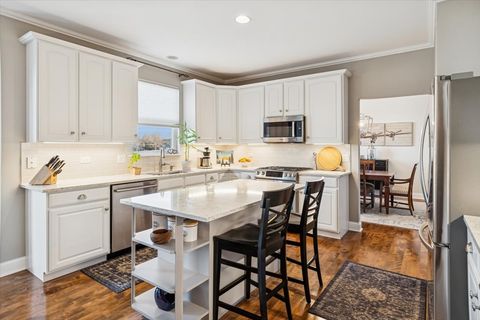 Tiny photo for 11823 Wolf Creek Lane, Plainfield, IL 60585 (MLS # 12568144)