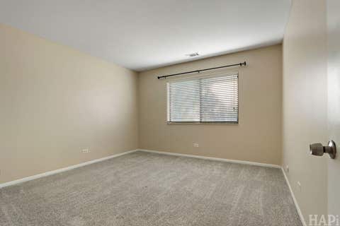 Tiny photo for 925 SPRINGHILL Drive #202, Northbrook, IL 60062 (MLS # 12666474)