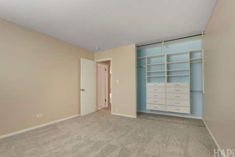 Tiny photo for 925 SPRINGHILL Drive #202, Northbrook, IL 60062 (MLS # 12666474)