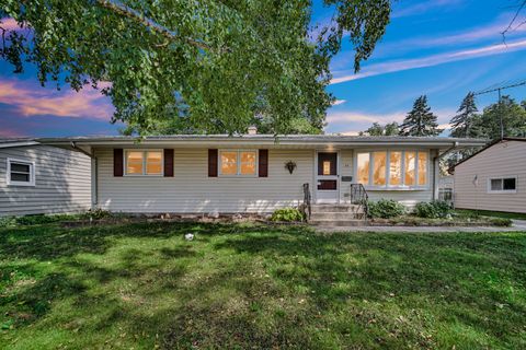Tiny photo for 26 Wagner Drive, Cary, IL 60013 (MLS # 12508593)