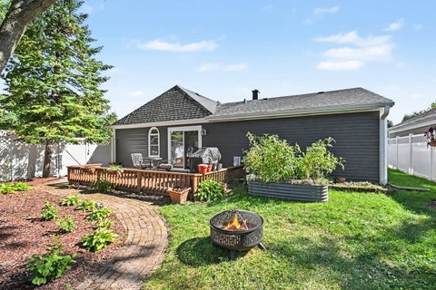Tiny photo for 32 Springdale Road, Montgomery, IL 60538 (MLS # 12771950)