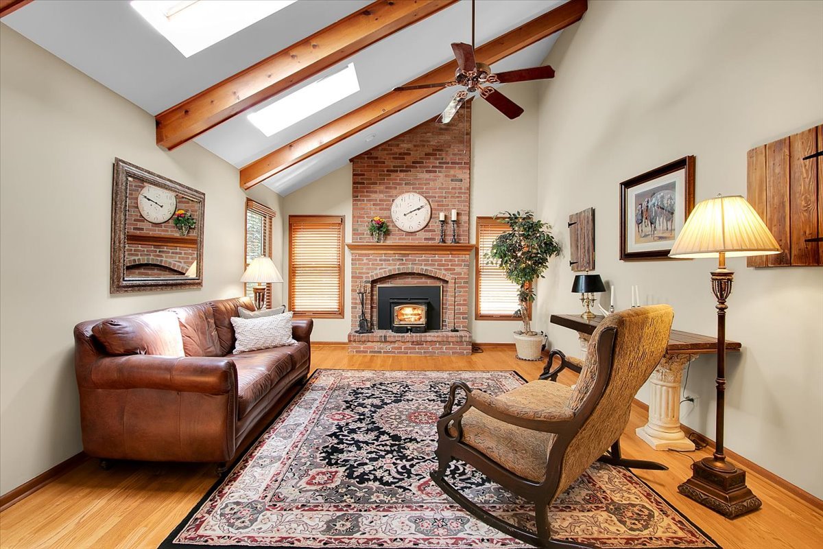 2551 Doncaster Drive