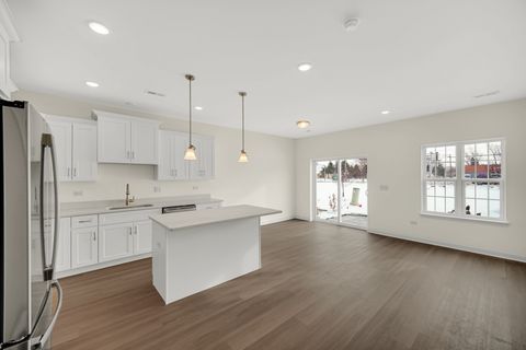 Tiny photo for 5412 135th Street, Crestwood, IL 60418 (MLS # 12572956)