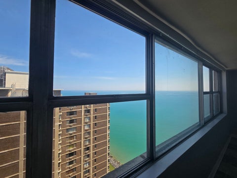 Tiny photo for 6301 N Sheridan Road #24E, Chicago, IL 60660 (MLS # 12720280)