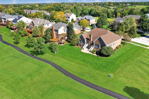 Tiny photo for 19 EAGLE RIDGE Drive, Hawthorn Woods, IL 60047 (MLS # 12773415)