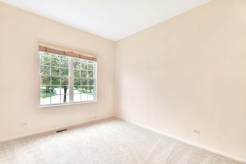 Tiny photo for 19 EAGLE RIDGE Drive, Hawthorn Woods, IL 60047 (MLS # 12773415)