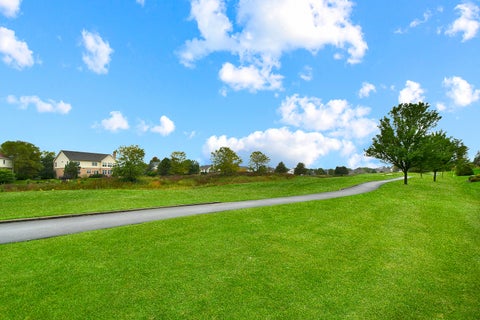 Tiny photo for 19 EAGLE RIDGE Drive, Hawthorn Woods, IL 60047 (MLS # 12773415)