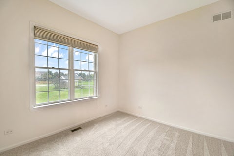 Tiny photo for 19 EAGLE RIDGE Drive, Hawthorn Woods, IL 60047 (MLS # 12773415)