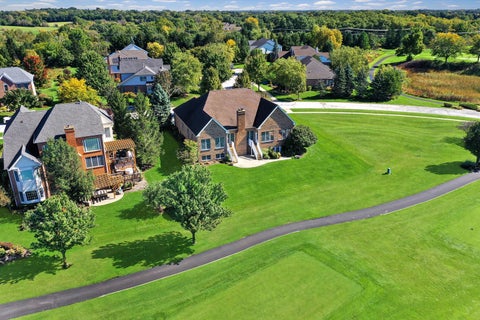 Tiny photo for 19 EAGLE RIDGE Drive, Hawthorn Woods, IL 60047 (MLS # 12773415)