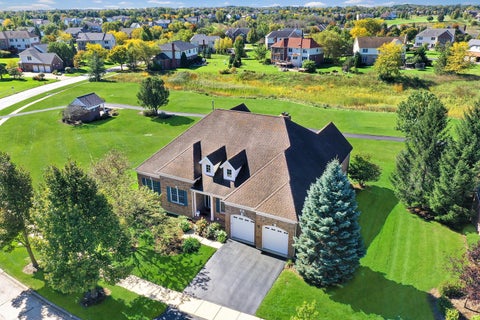 Tiny photo for 19 EAGLE RIDGE Drive, Hawthorn Woods, IL 60047 (MLS # 12773415)