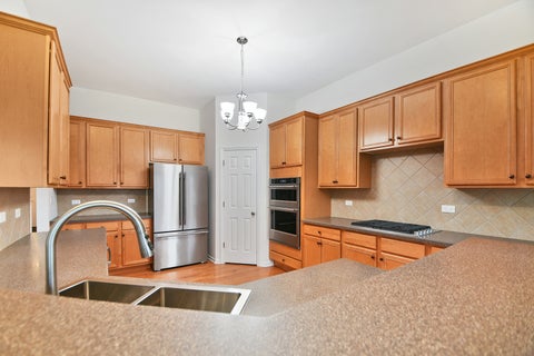 Tiny photo for 19 EAGLE RIDGE Drive, Hawthorn Woods, IL 60047 (MLS # 12773415)