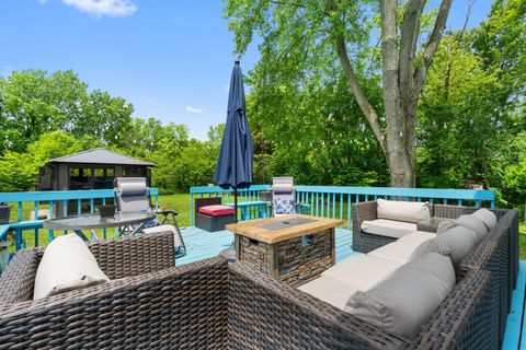 Tiny photo for 1344 Heather Hill Crescent Cres, Flossmoor, IL 60422 (MLS # 12464287)