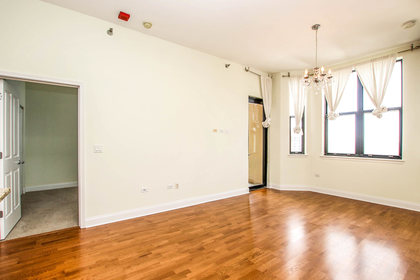 1464 S MICHIGAN Avenue 1807