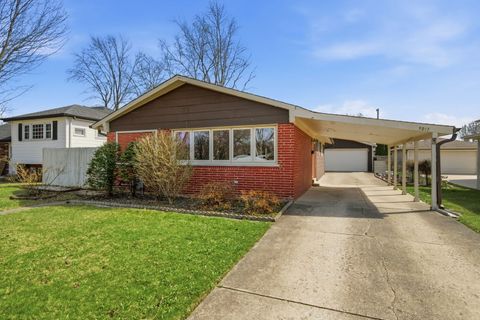 Tiny photo for 5017 W 101st Street, Oak Lawn, IL 60453 (MLS # 12512963)