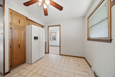 Tiny photo for 5017 W 101st Street, Oak Lawn, IL 60453 (MLS # 12512963)