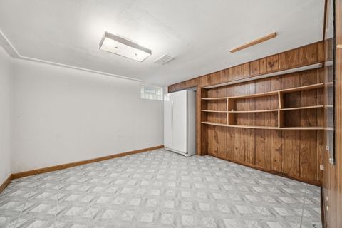 Tiny photo for 5017 W 101st Street, Oak Lawn, IL 60453 (MLS # 12512963)