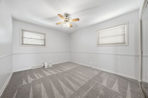 Tiny photo for 5017 W 101st Street, Oak Lawn, IL 60453 (MLS # 12512963)