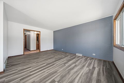 Tiny photo for 5017 W 101st Street, Oak Lawn, IL 60453 (MLS # 12512963)