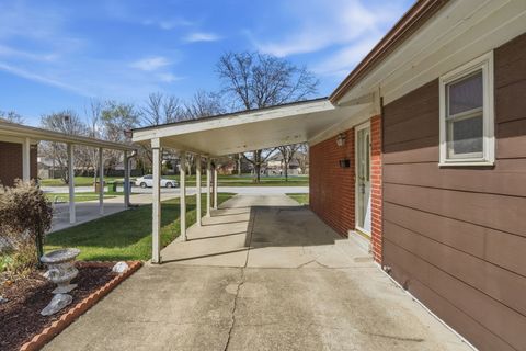 Tiny photo for 5017 W 101st Street, Oak Lawn, IL 60453 (MLS # 12512963)