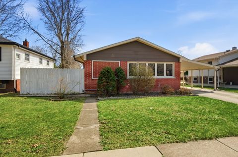 Tiny photo for 5017 W 101st Street, Oak Lawn, IL 60453 (MLS # 12512963)
