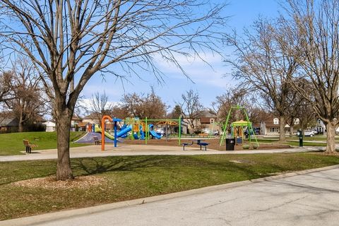 Tiny photo for 5017 W 101st Street, Oak Lawn, IL 60453 (MLS # 12512963)
