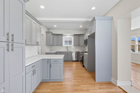 Tiny photo for 9845 S Hoyne Avenue, Chicago, IL 60643 (MLS # 12473760)