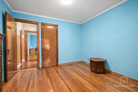 Tiny photo for 4641 S TRUMBULL Avenue, Chicago, IL 60632 (MLS # 12511262)