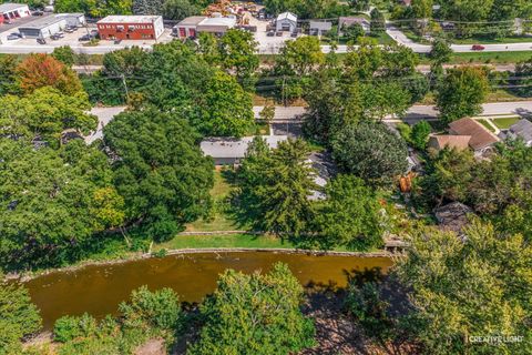 Tiny photo for 24 S Grant Street, North Aurora, IL 60542 (MLS # 12487717)